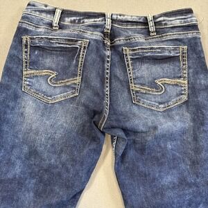 Silver Jeans Women W32/L22 1/2 Dark Wash Suki Mid Capri Fluid Stretch WHISKERING